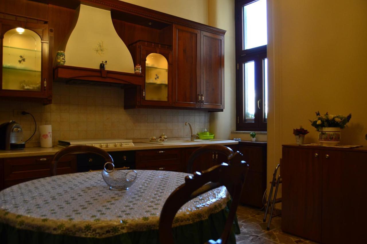 La Maison De Lavinia Катания Екстериор снимка